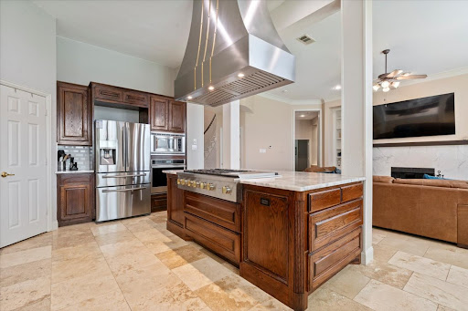 Hollie Smith, Realtor- Living Dallas Team- Coldwell Banker Apex - Thumbnail