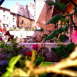 Photo n°2 de Le Rendez-Vous de l'Abbaye à Tournus (Saladerie)
