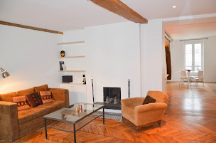 Photo n°2 de Espaces & Matieres à Colombes (Atelier de menuiserie)