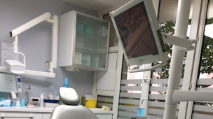 Photo n°1 de Dr Alexis BARREAU à Neuilly-sur-Marne (Dentiste)