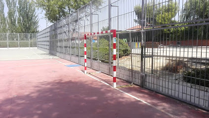 campo-futbol-y-baloncesto