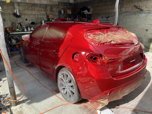 Diamante hojalateria y pintura