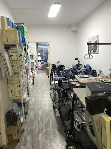 ESTAIRES MATERIEL MEDICAL