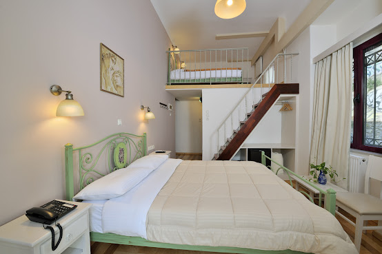 Hotel Orion & Dryades by null