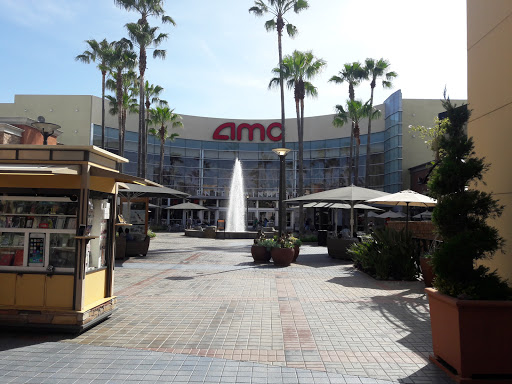 Amc Tustin 14 At The District Tustin Destimap Destinations On Map