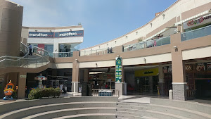 Plaza del Sol Huacho 4