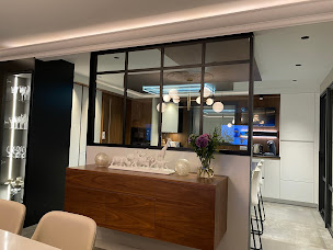 Photo n°5 de Kergourlay Jean Cuisines à Rosporden (Magasin de meubles de cuisine)