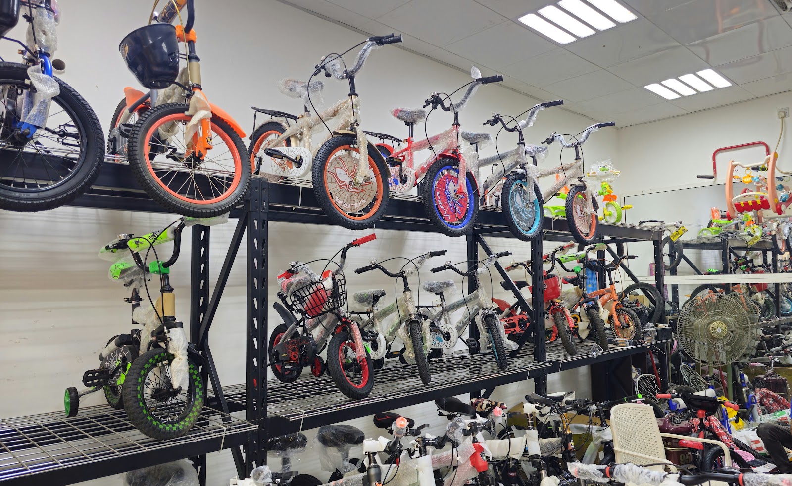 Al Raheeb Bicycles Repair & Sales Tr. - صورة 2