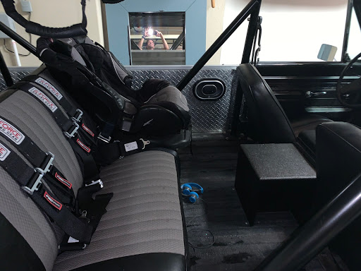 UpholsteryUSA - Thumbnail