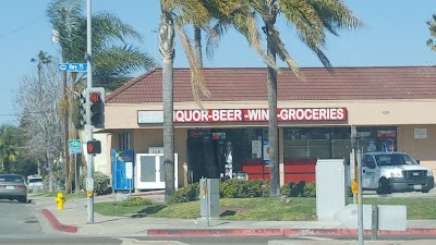 Mercado Shores Liquor & Market