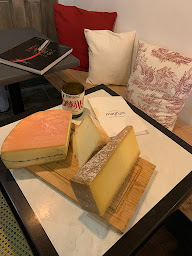 Photo n°18 de Magnum - Table de Sommeliers en Luberon - St Saturnin les Apt à Saint-Saturnin-lès-Apt (Bar à vin)