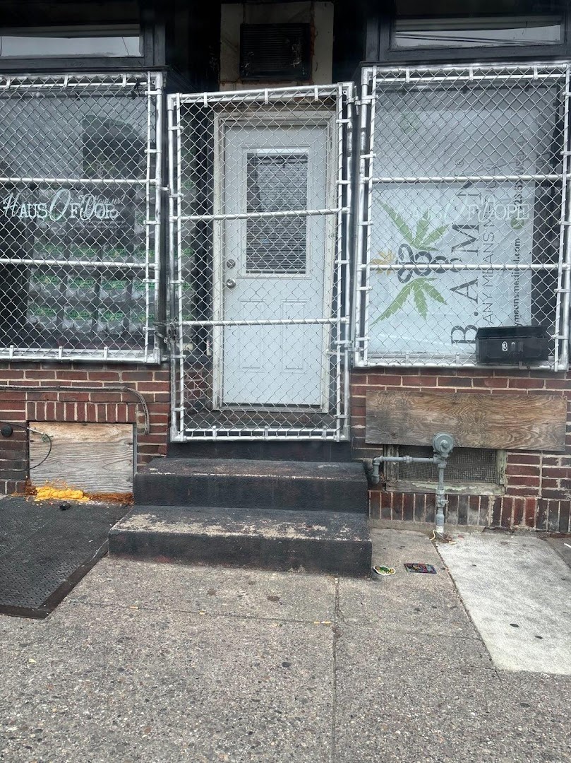 Byanymeansmedical Smoke Shop N Stuff photo 2