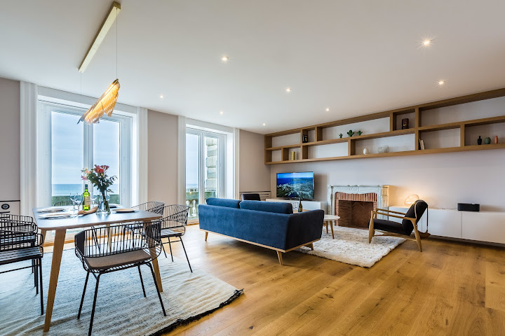 KEYWEEK Luxury Holiday Homes by null