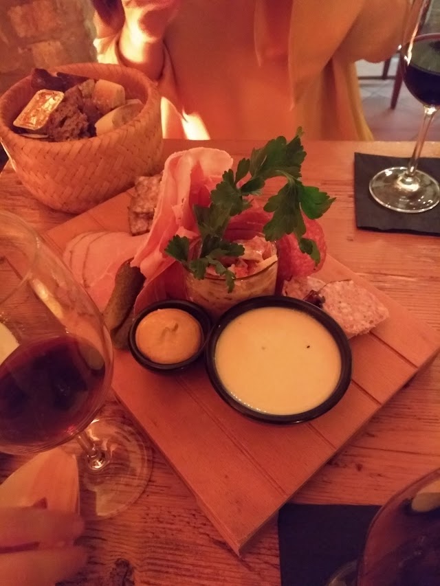 Dipso - the Wine Republic