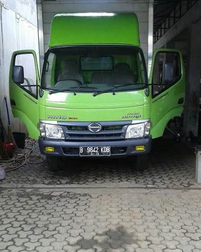 Photos of Raja Sewa Bus & Raja Sewa Mobil