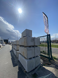 Photo n°19 de France Matériaux Guillon - Mozac à Mozac (Magasin de matériaux d'isolation)