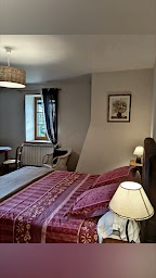 Photo n°8 de Chambres d'Hôtes Les Escladines à Tauves (Chambre d'hôtes)