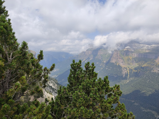 Viajes Pirineo Ainsa - Thumbnail