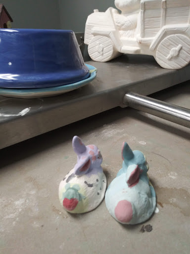 Small Town Ceramics Paint Your Own - Thumbnail