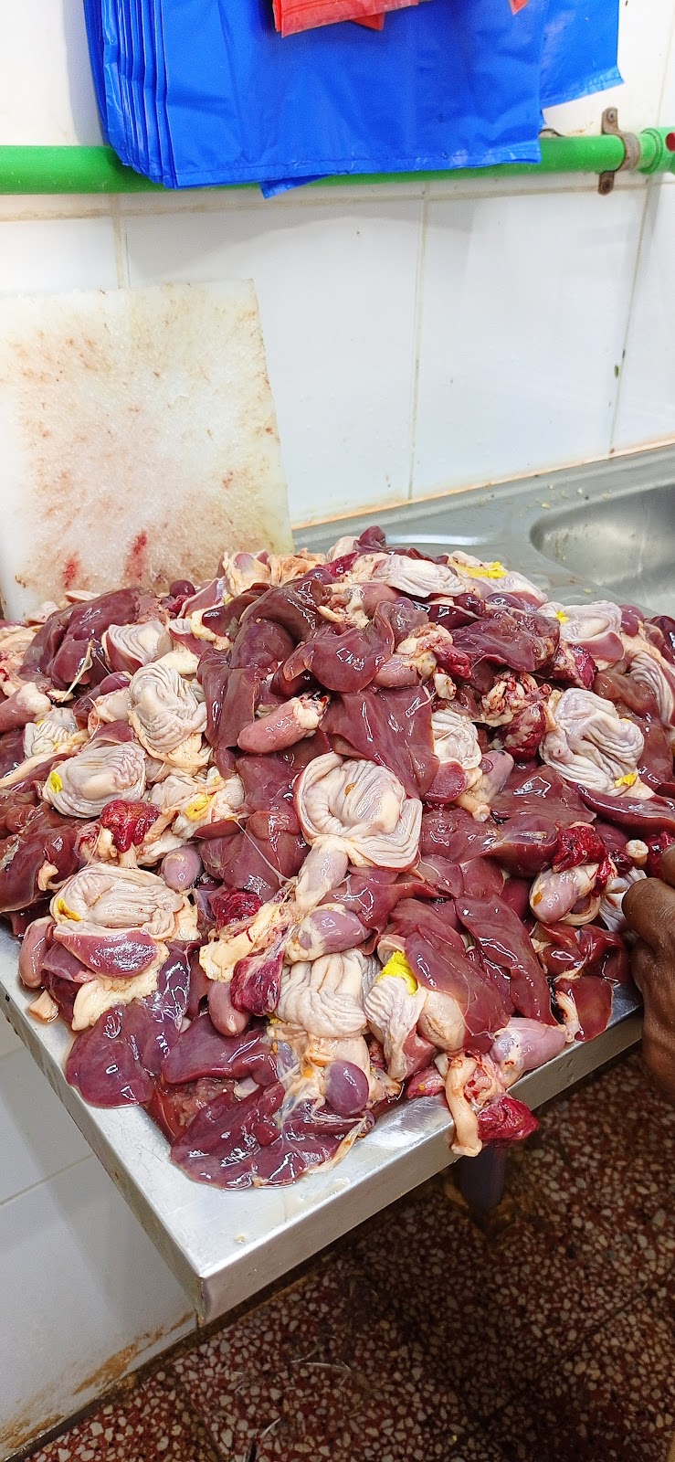 Chicken market Shahanshah - صورة 3