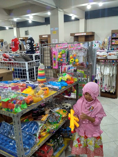 Photos of Karuma Mart
