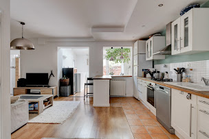 Photo n°3 de Carolina VALLET effiCity à Enghien-les-Bains (Consultant immobilier)