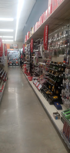 Laredo Ace Hardware - Visual