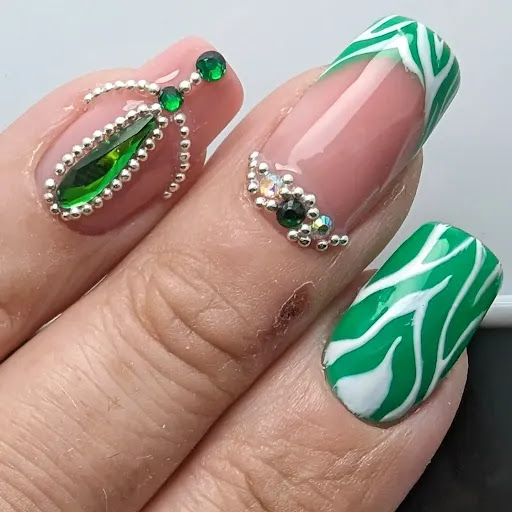 Sm Nails Lashes & Co - Thumbnail