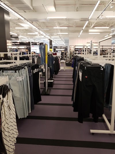 Photos of Bloomingdale's Outlet