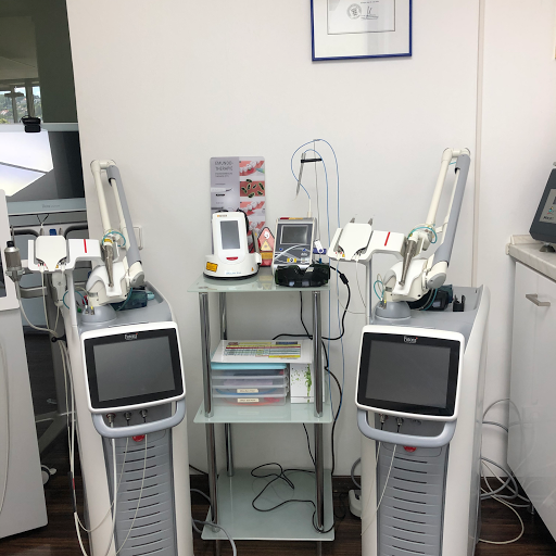 Neoimpladent dental practice Dr. Günther Gross & Associates - Thumbnail
