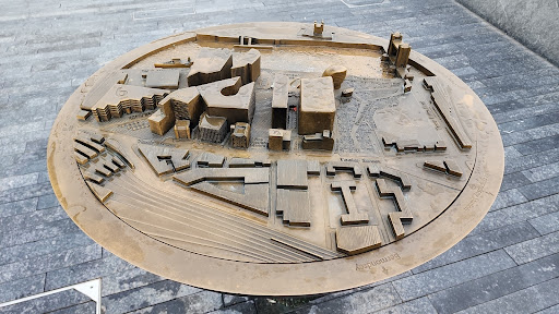 Tower Bridge & City Hall tactile model - Thumbnail