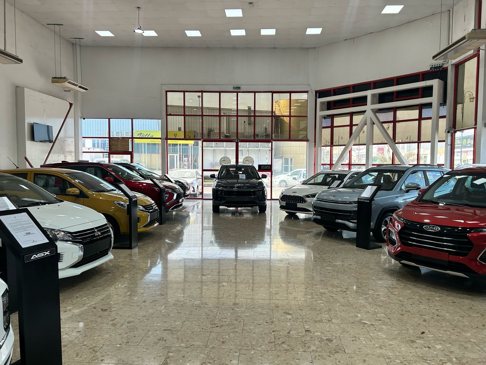 Mitsubishi Motors Showroom, Service & Parts - Fujairah - Al Habtoor Motors - صورة 2