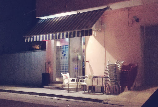 Bar River Cafè - Visual