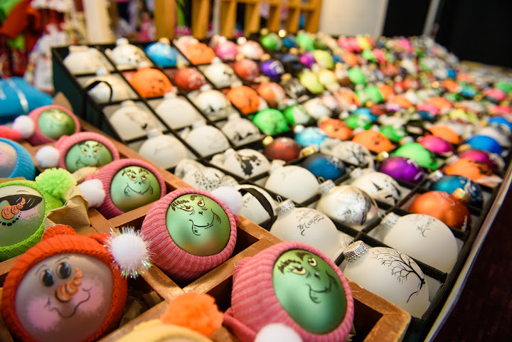 Holly Jolly Holiday Fair by null