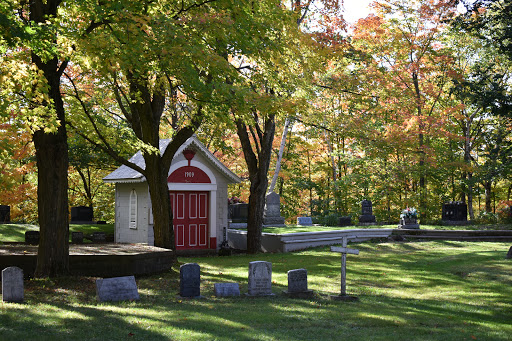 Cimetière Saint-Pierre-de-la-Rivière-du-Sud - Thumbnail