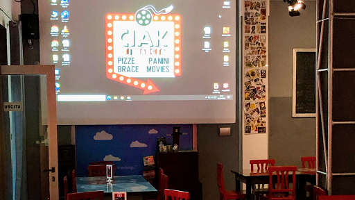 Al Ciak si mangia