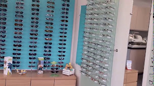 Photo n°7 de OPTIQUE DU MESNIL à Le Mesnil-Saint-Denis (Opticien)