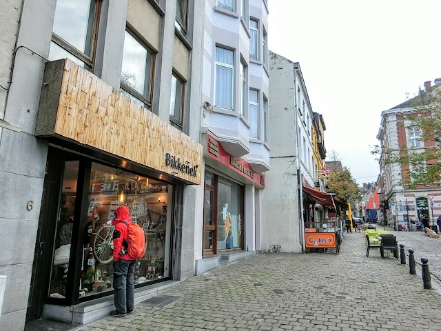 Bikkenek