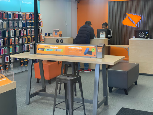 Boost Mobile - Visual