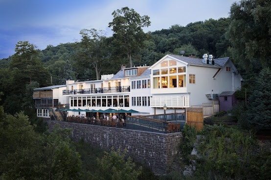 Black Bass Hotel by null