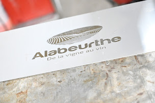 Photo n°27 de Alabeurthe Sury-en-vaux à Sury-en-Vaux (Concessionnaire de remorques utilitaires)