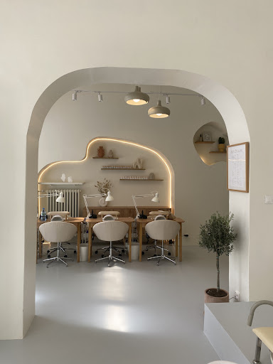 Sandhouse Nails & Lashes