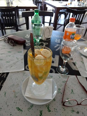 Brisas Del Lago, Author: Silvia Enriquez