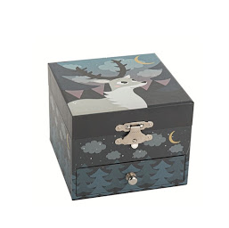 Photo n°8 de La Courterie MORZINE à Morzine (Magasin de jeux de cartes/jeux de plateaux)