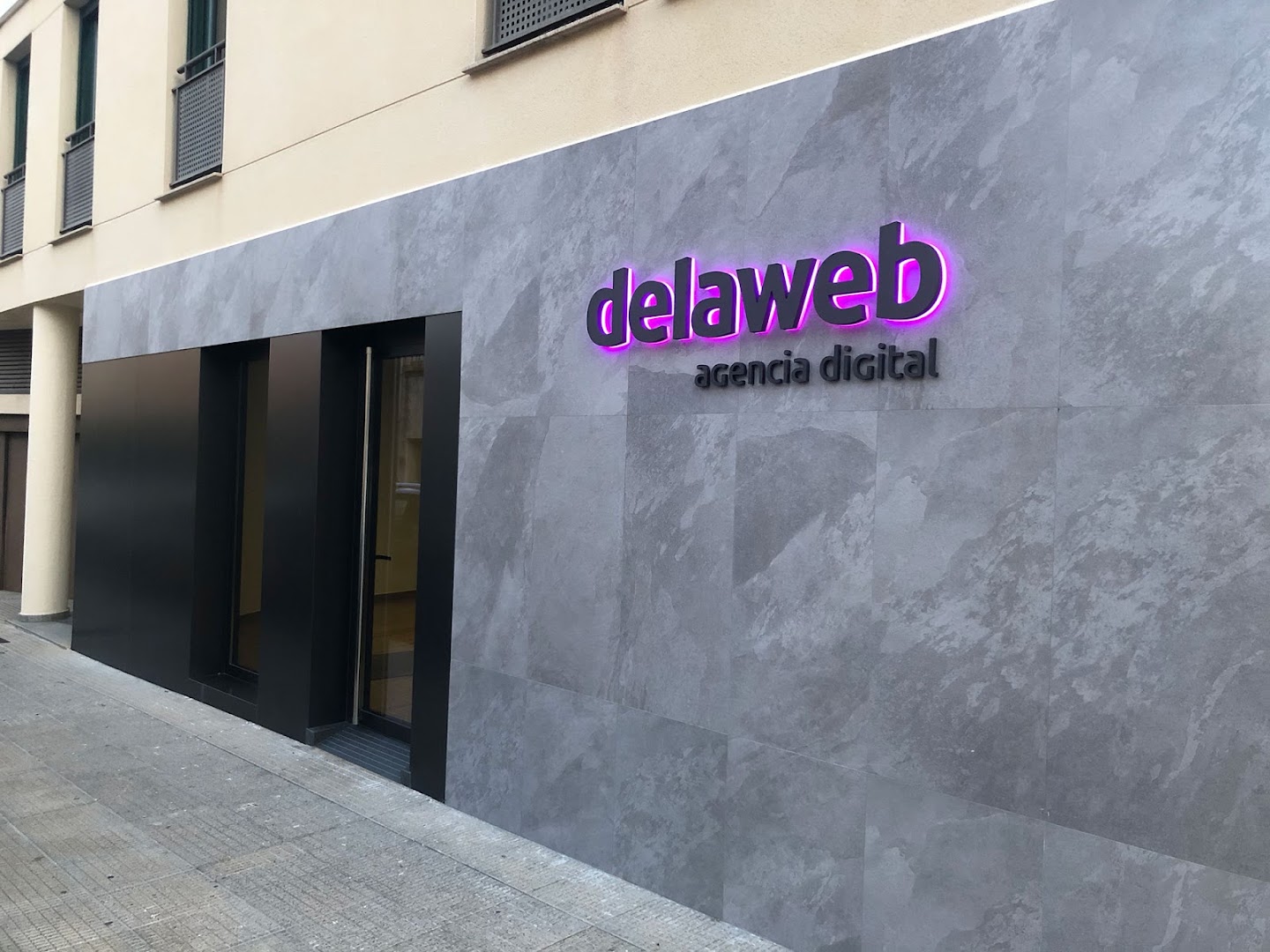 DELAWEB