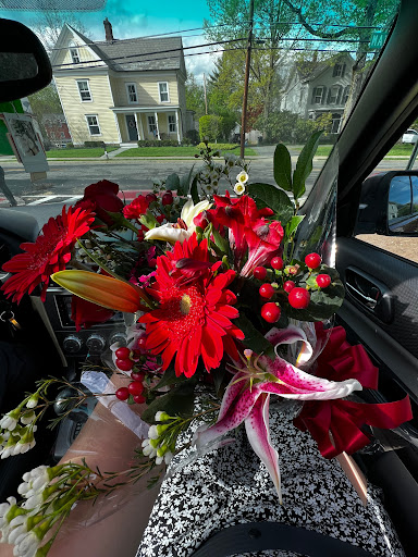 All Seasons Flowers & Gifts - Thumbnail
