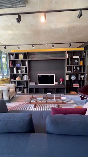Avis sur Forma Design à Rennes - Magasin de meubles