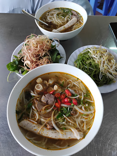 Bún Bò Huế Bảo Hạnh, 25 Trần Nguyên Hãn, Vũng Tàu, Bà Rịa Vũng Tàu