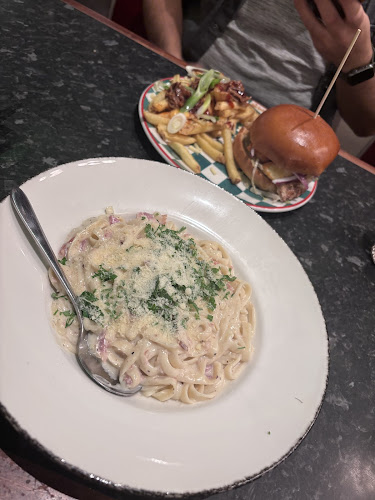 Frankie & Benny's Open Times