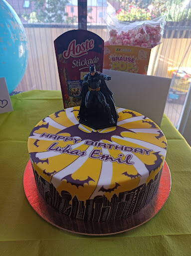 SUPERTORTE - Visual